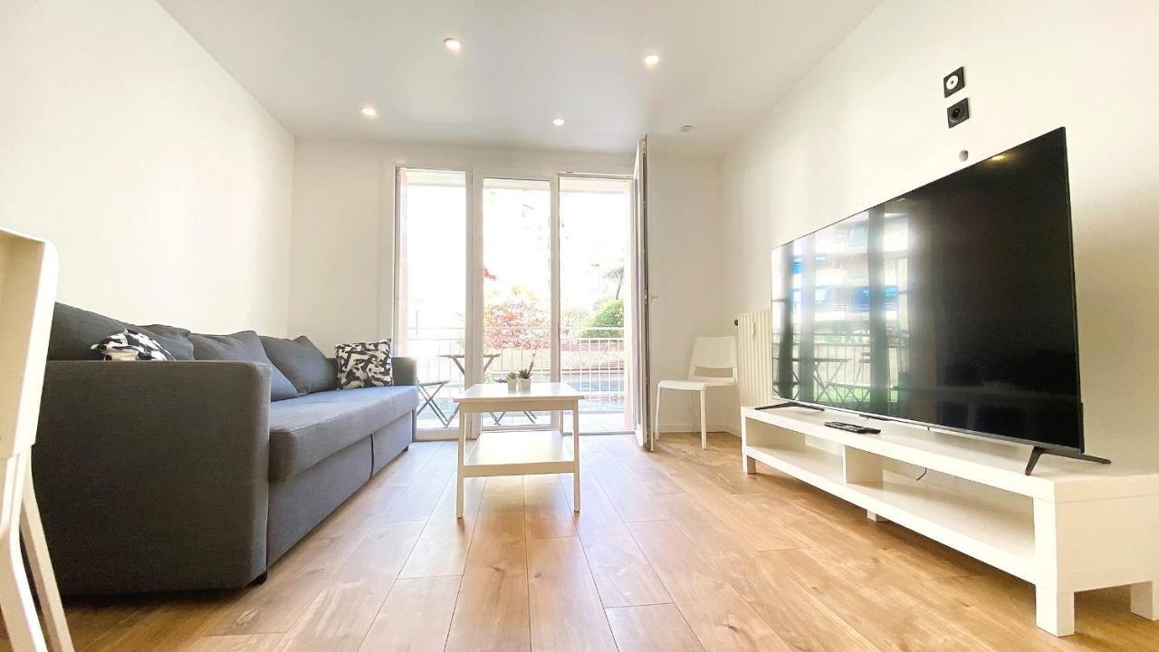 Appartamento Marie Antoinette - 2 Chambres, Centre Ville, Terrasse, Moderne Antibes